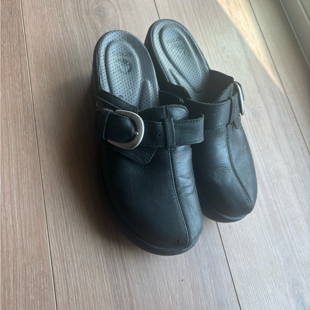 CROCS Black Leather Slip-On with Silver Buckle